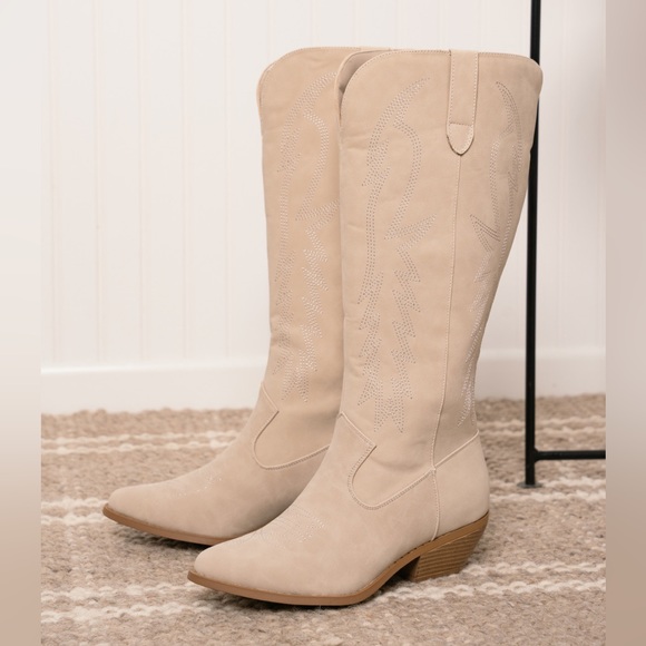 Western Knee High Sand Boots - Picture 5 of 8